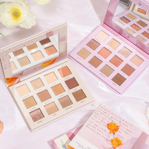 Customized 16 colors eyeshadow palette blush palette Magnetic closure cosmetic box