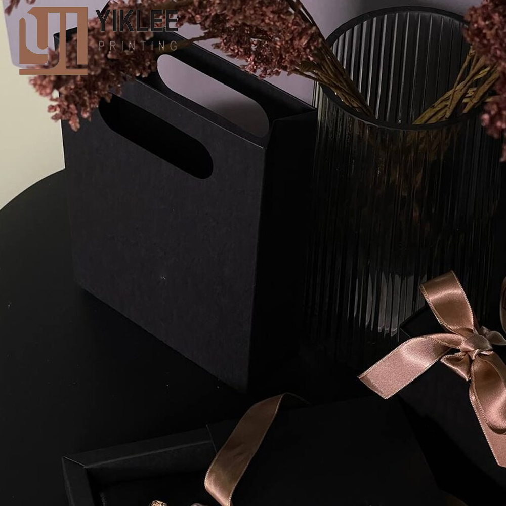Boutique Jewelry and Cosmetic Gift Black Paper Bag