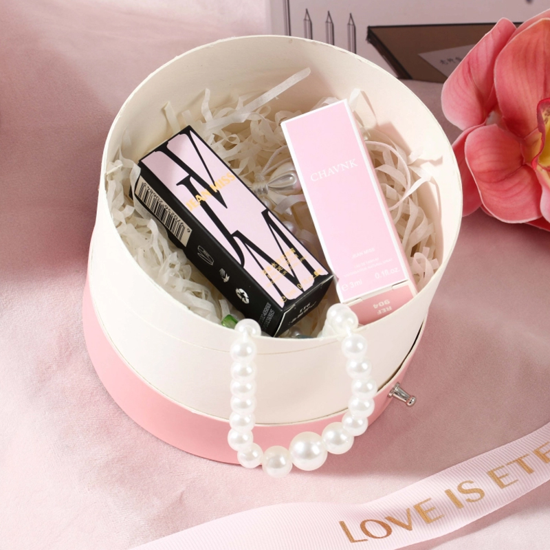 Fancy Round Favor Boxes for Perfume Packaging
