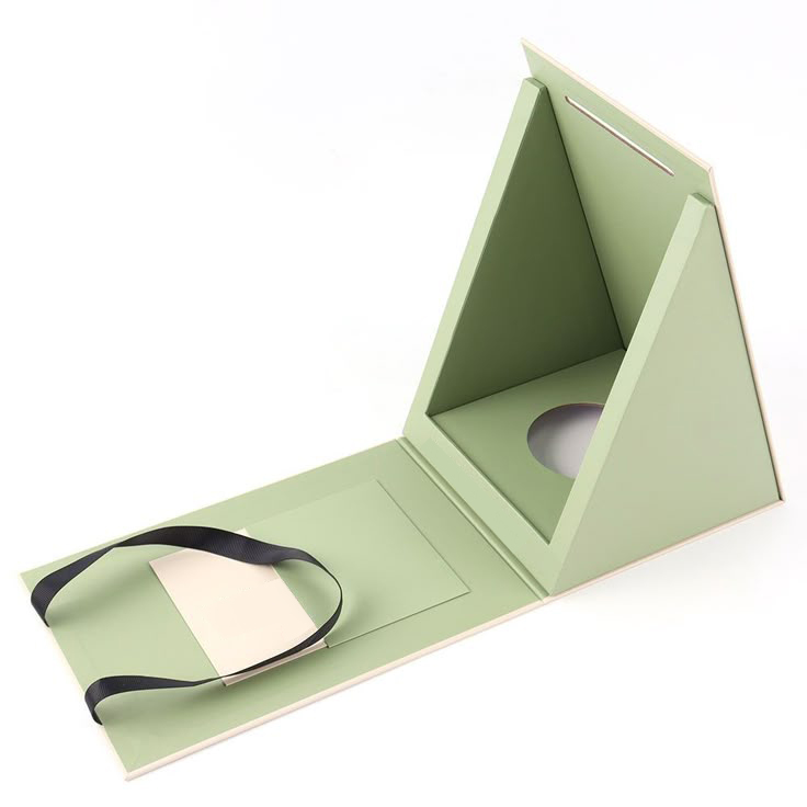 Luxury Goods Packaging Boxes with Triangle Design