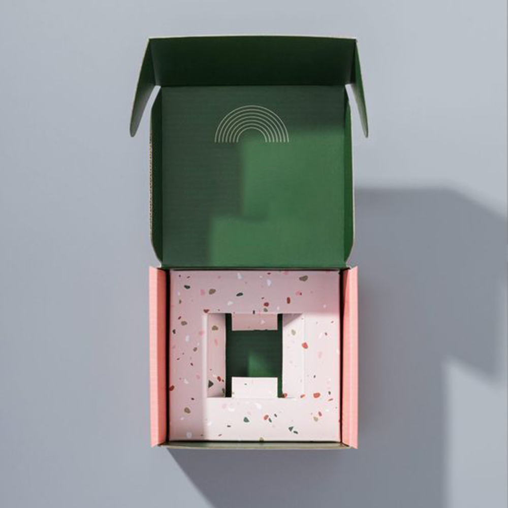 Factory Customized Recyclable Corrugated Perfume Mailer Boxes