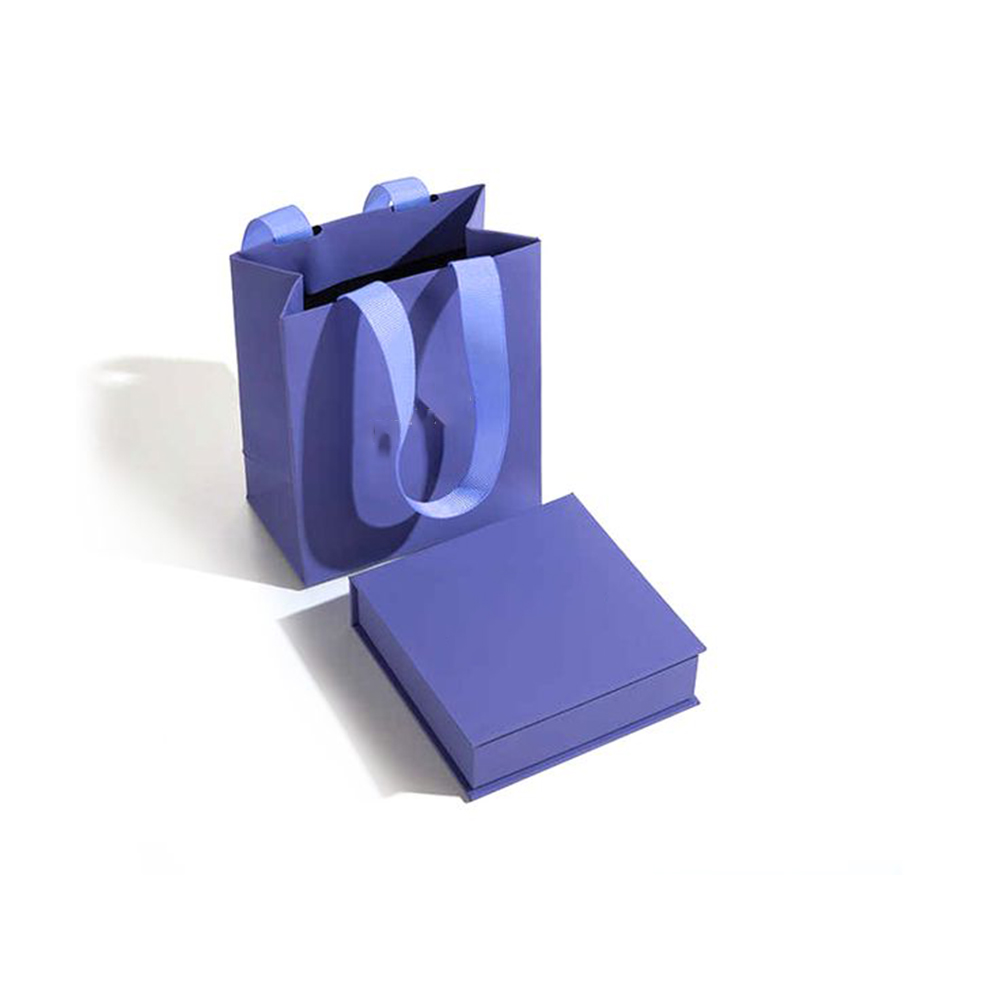 Elegant Custom Magnetic Pendants Packaging Box for Necklaces